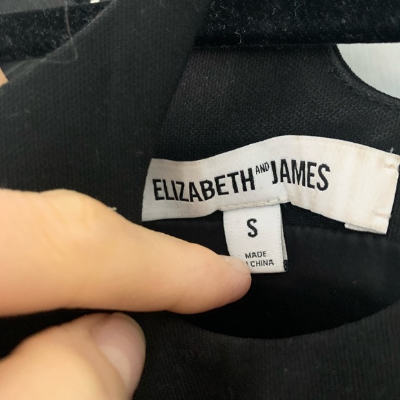 ELIZABETH & JAMES black crop double strap top S - Picture 4 of 4